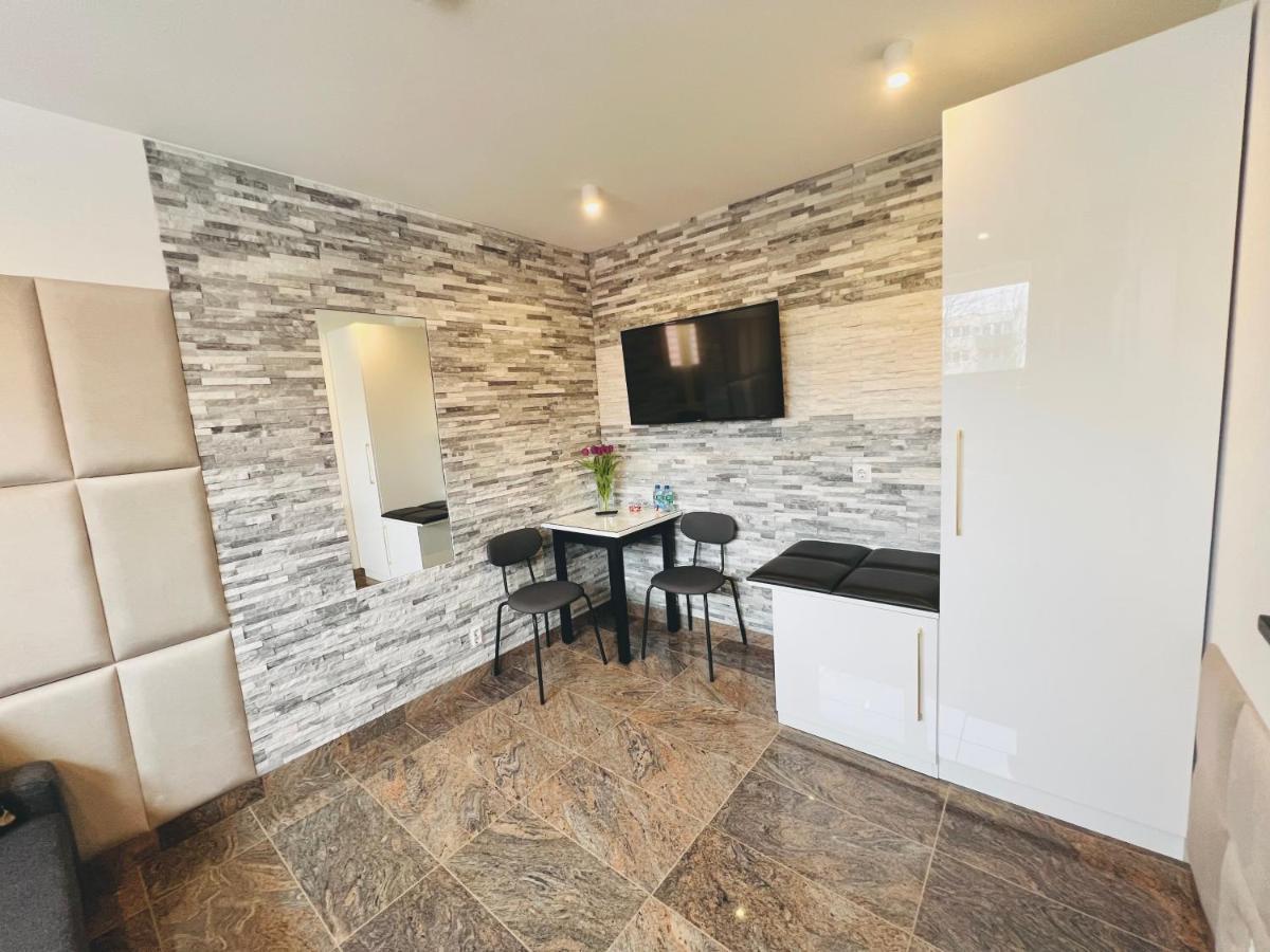 North Nest Luxury Suites Γκντανσκ Εξωτερικό φωτογραφία
